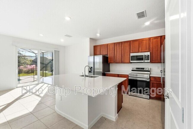 Building Photo - 211 Ballo Dr