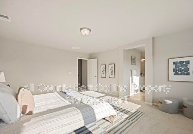 Building Photo - 5217 Alberta Falls St