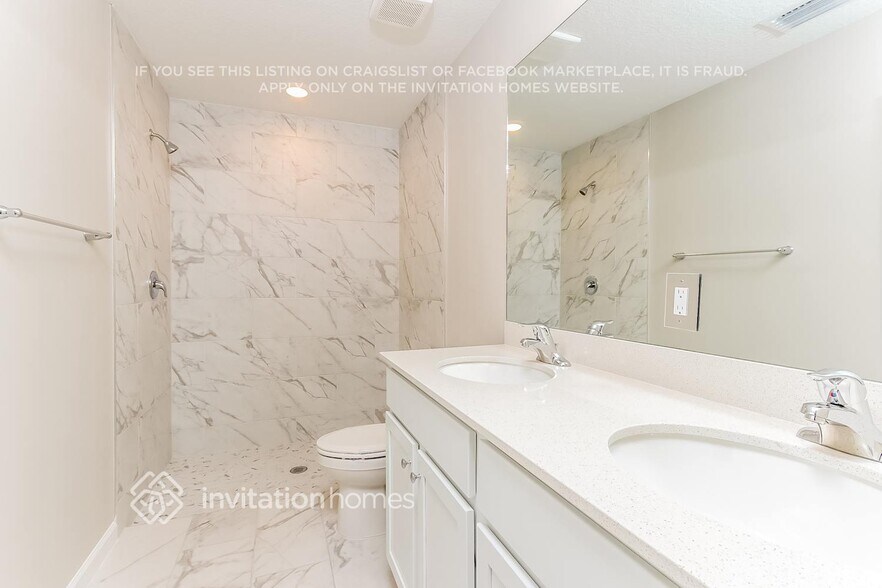 Building Photo - 4532 SW Floral St