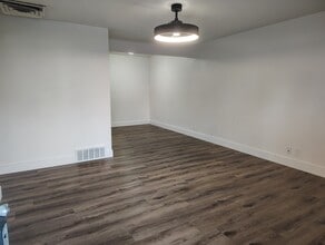 Building Photo - 631 N 120 E