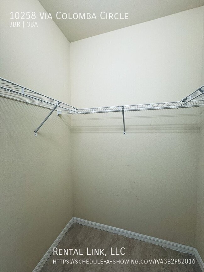 Building Photo - 10258 Via Colomba Circle