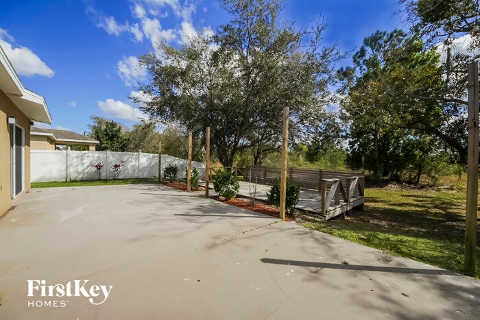 Building Photo - 3740 Briarwood Estates Cir