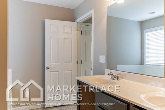 Building Photo - 7304 Calla Crossing Ln