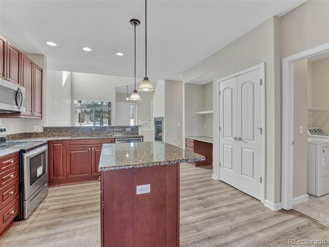 Building Photo - 8637 Gold Peak Dr