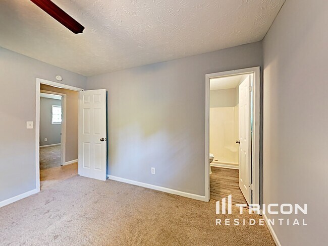 Building Photo - 68 Belmont Ln