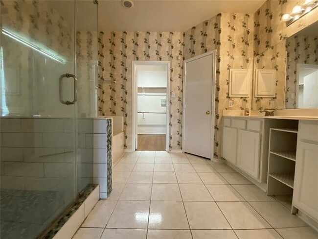 Building Photo - 12522 Mesquite Hollow Ln