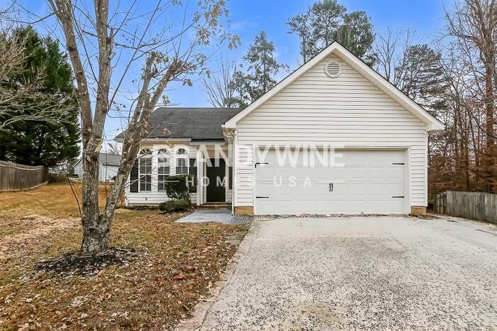 Building Photo - 5831 Silver Eagle Dr