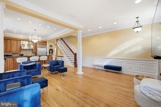 Building Photo - 949 S St NW