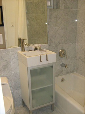 Building Photo - 231 W 15th St