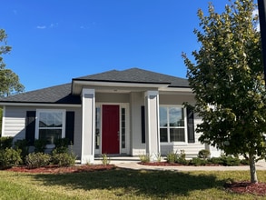 Building Photo - Close to Wildlight, Kingsbay and Fernandina Beach!
