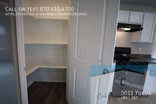 Building Photo - Move in special $800!!  New construction i...