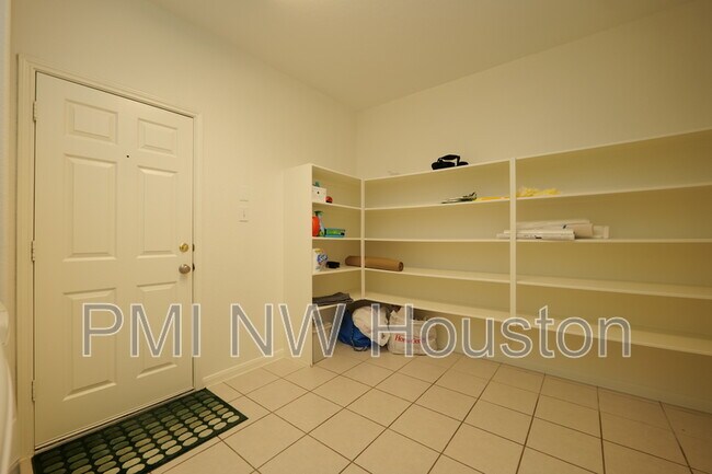 Building Photo - 1203 Lavender Shade Ct