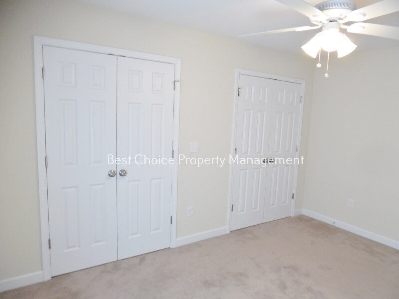 Building Photo - 2 Autumn Creek Way