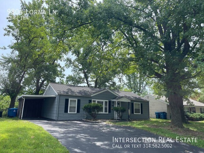 Building Photo - Charming 3 Bedroom Ranch Home with Fenced ...
