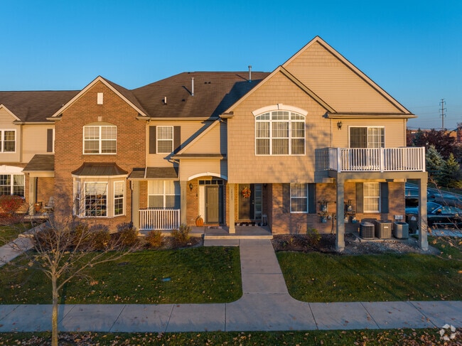 Building Photo - Timberline Meadows