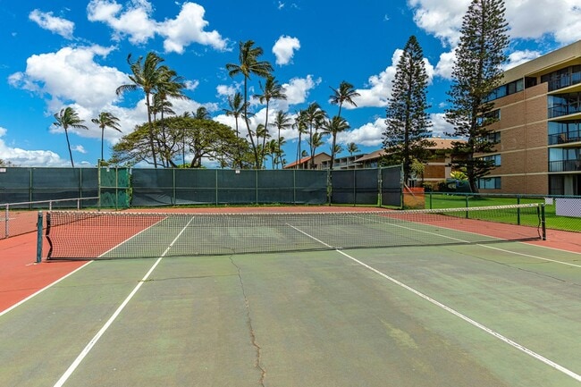 Building Photo - Oceanfront 1 Bed/1 Bath Fully Furnished Condo at Waipuilani!