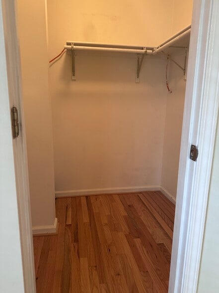 Walk-in closet - 817 Wayne Ave NE