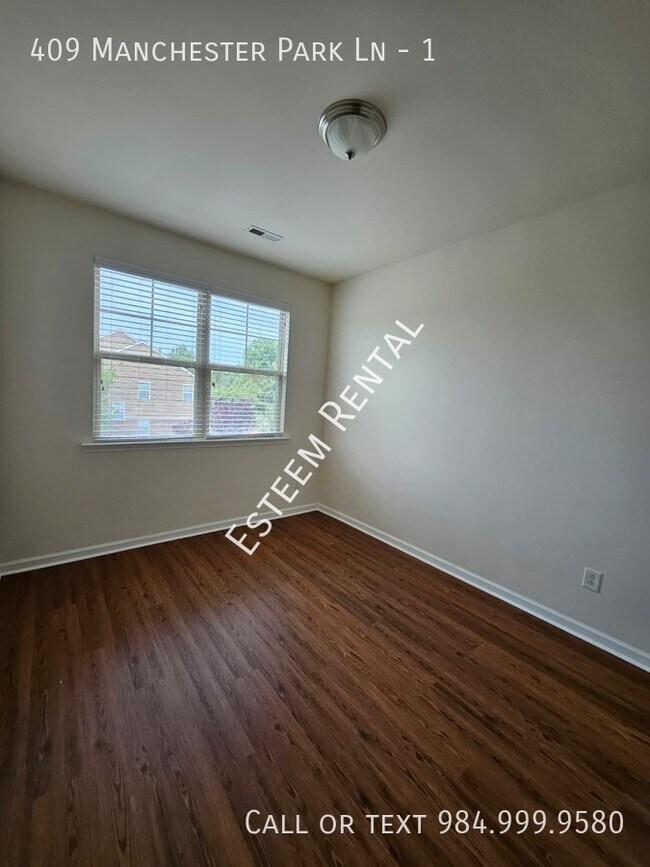 Building Photo - 409 Manchester Park Ln