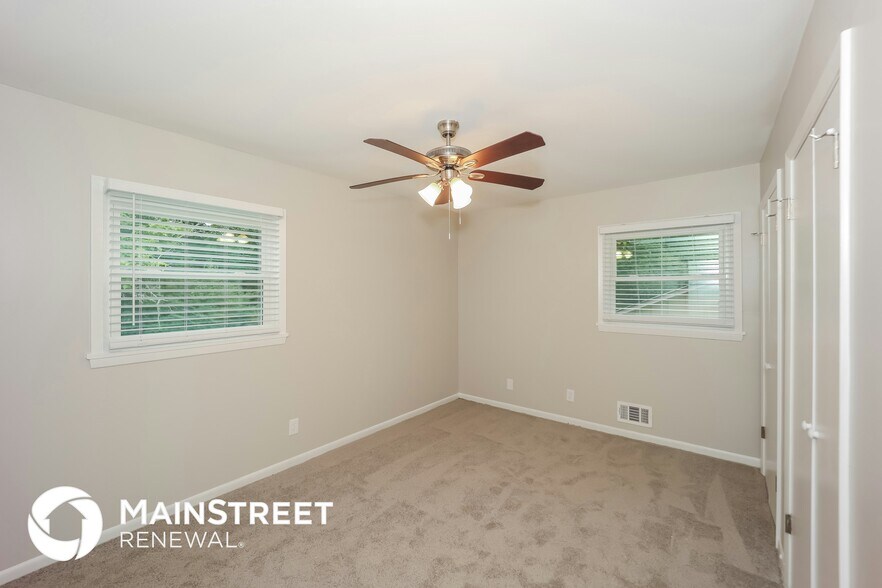 Building Photo - 2595 Foxlair Trail