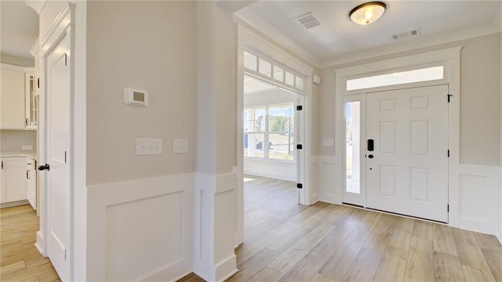 Building Photo - 6904 Lancelot Ct