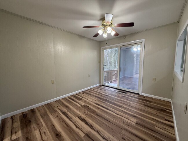 Building Photo - 3 Bedroom 2 Bathroom Home located in Greene County, TN