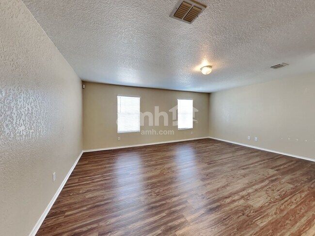Building Photo - 3819 Torey Mesquite