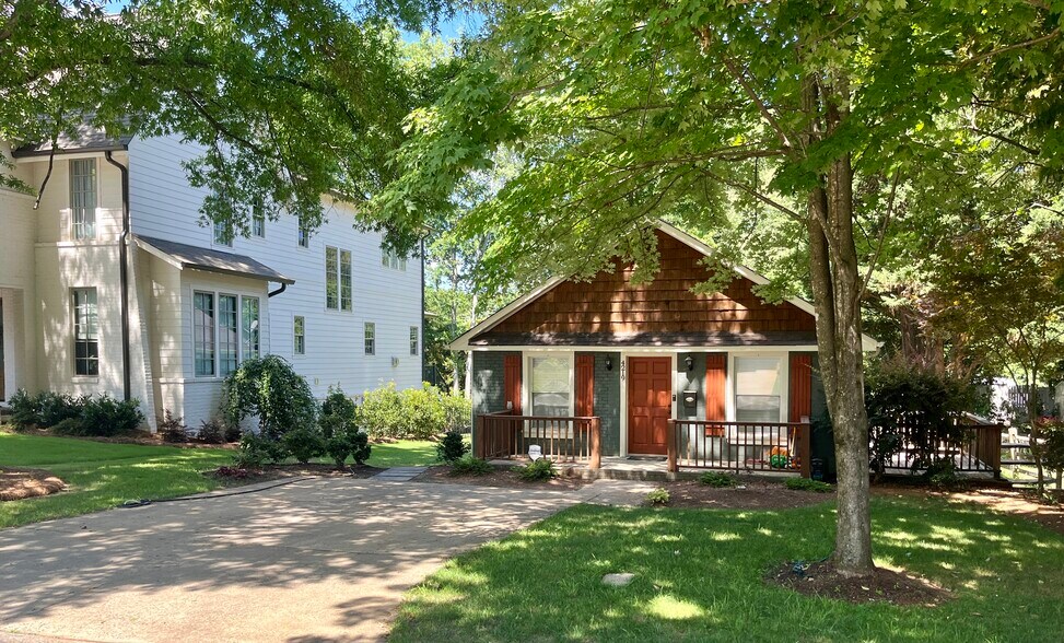 Primary Photo - 4219 Water Oak Rd