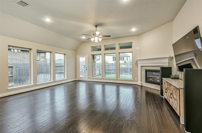 Building Photo - 24911 Mountclair Hollow Ln