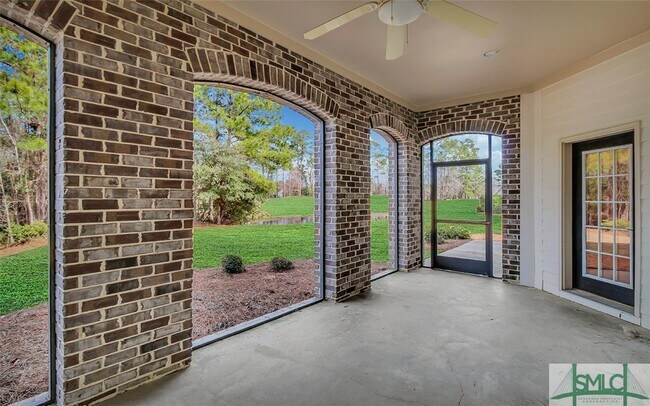 Building Photo - 1802 Woodside Ridge