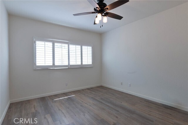 Building Photo - 10215 Variel Ave