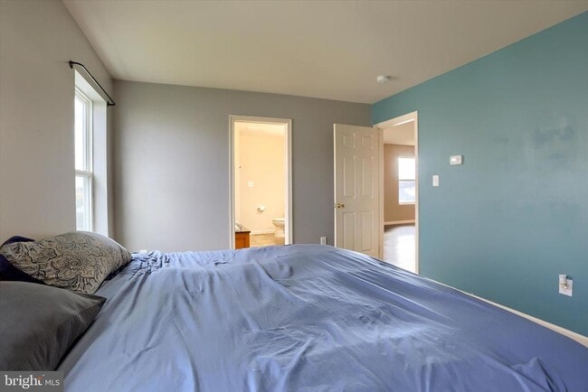 Building Photo - 158 McIntosh Ln