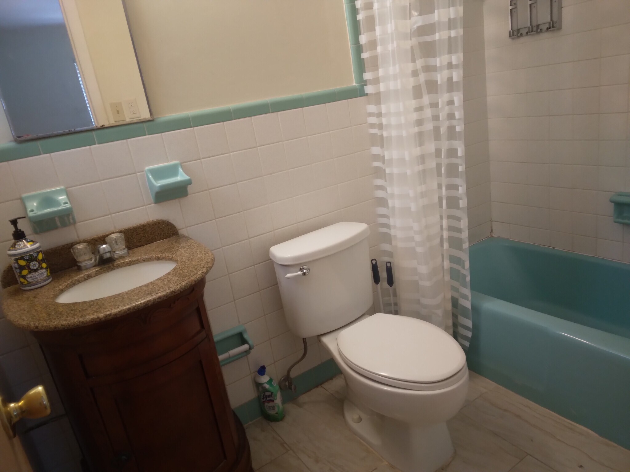 Building Photo - 27681 Okeana St