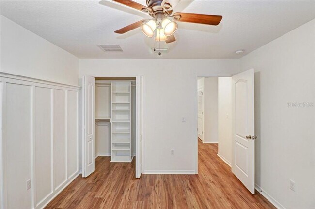 Building Photo - 4223 Granite Glen Loop
