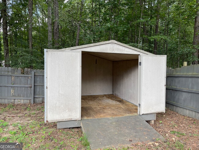 Building Photo - 407 Deergrass Trail