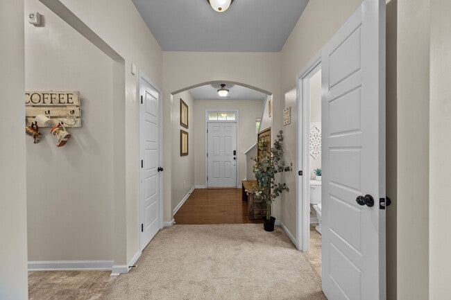 Building Photo - 431 Bald Cypress Ln