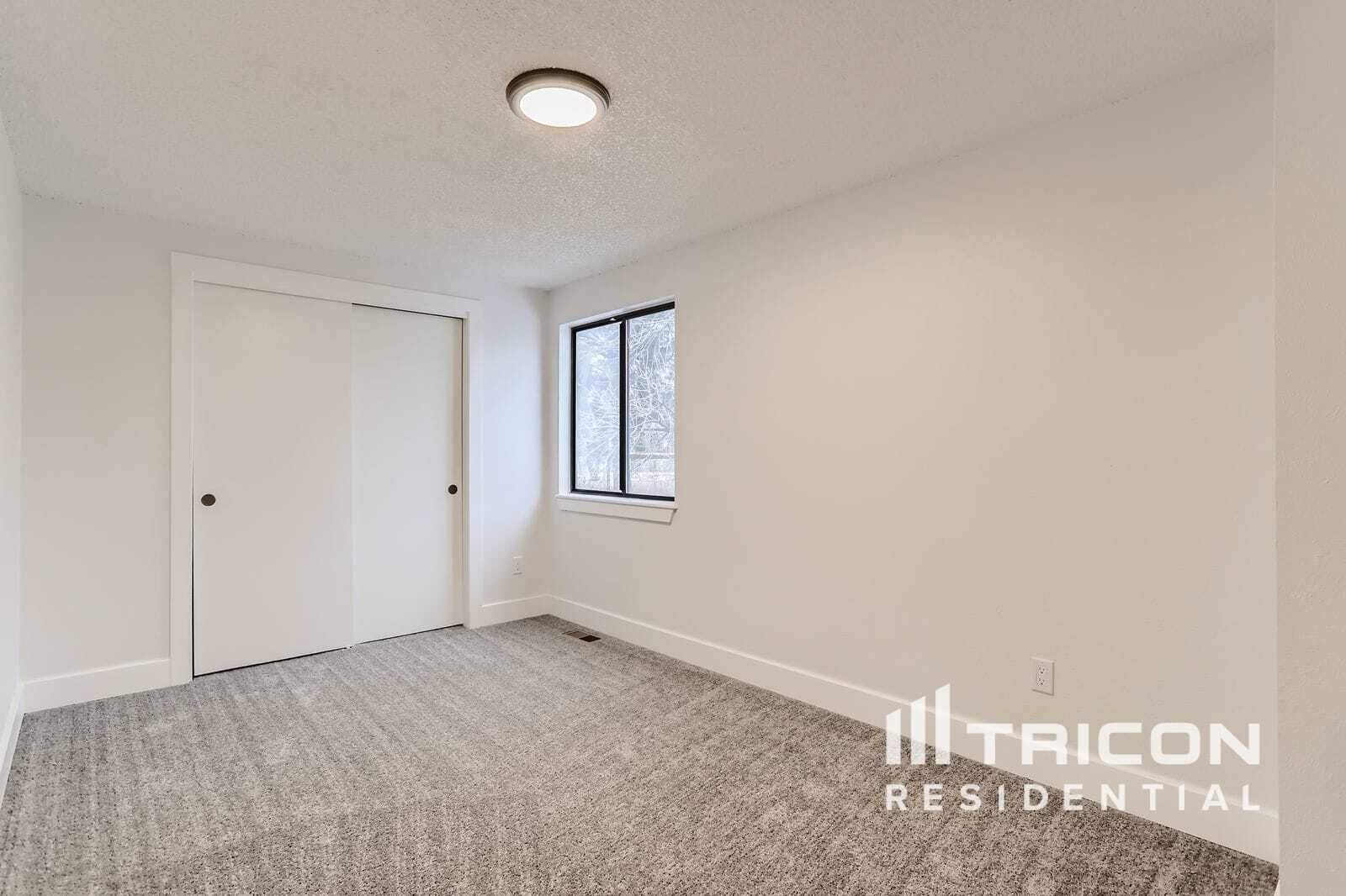 Building Photo - 2849 S Richfield Way
