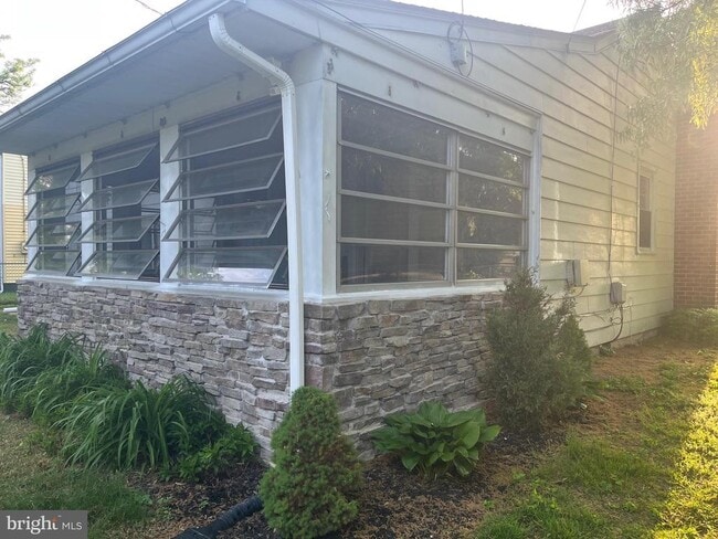 Building Photo - 516 Glover Rd