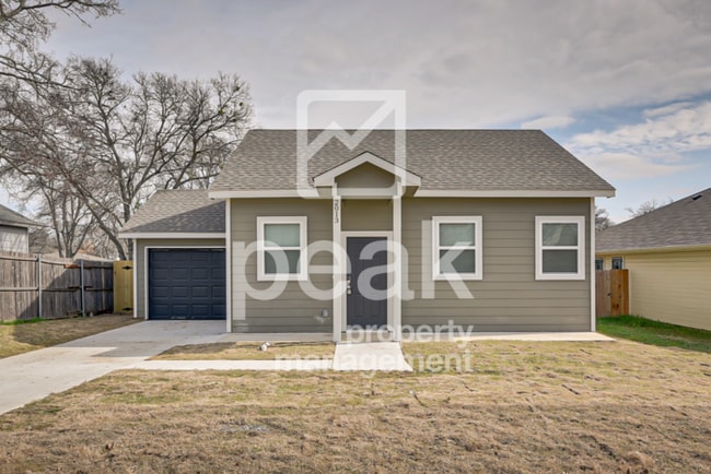 Primary Photo - $1750! 3Bed/2Bath in Fort Worth! Get your ...
