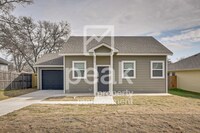 Building Photo - $1699! 3Bed/2Bath in Fort Worth! Get your ...