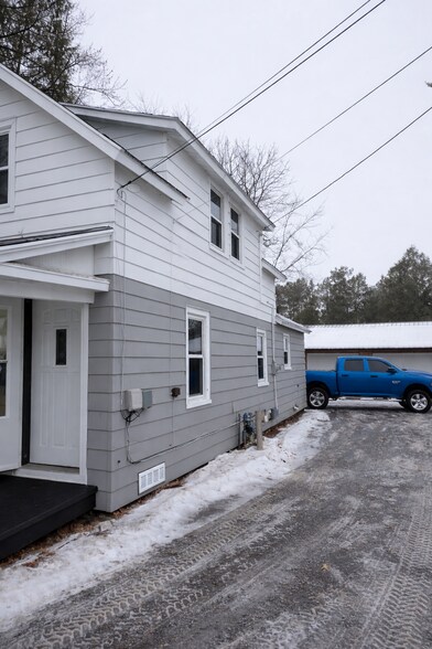 Building Photo - 1462 Grand Ave