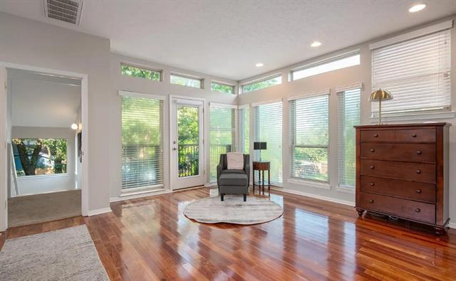 Building Photo - 2304 Wood Cliff Ct
