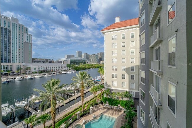 Building Photo - 700 S Harbour Island Blvd