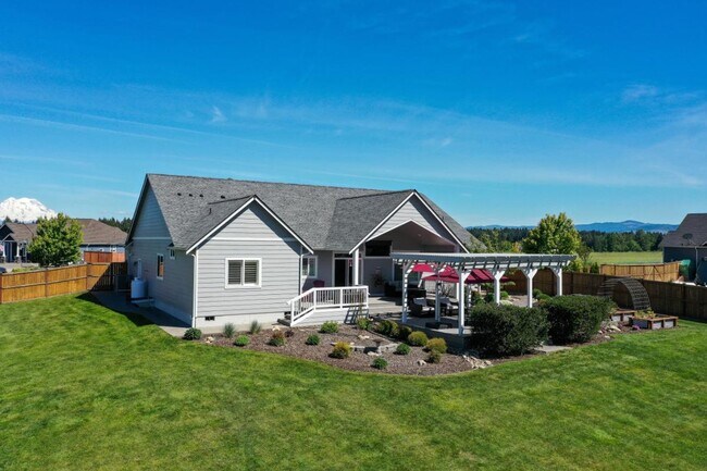 Building Photo - Luxury Yelm Estate on ¾ Acre with Custom Outdoor Living, Loft, A/C & Designer Kitchen!