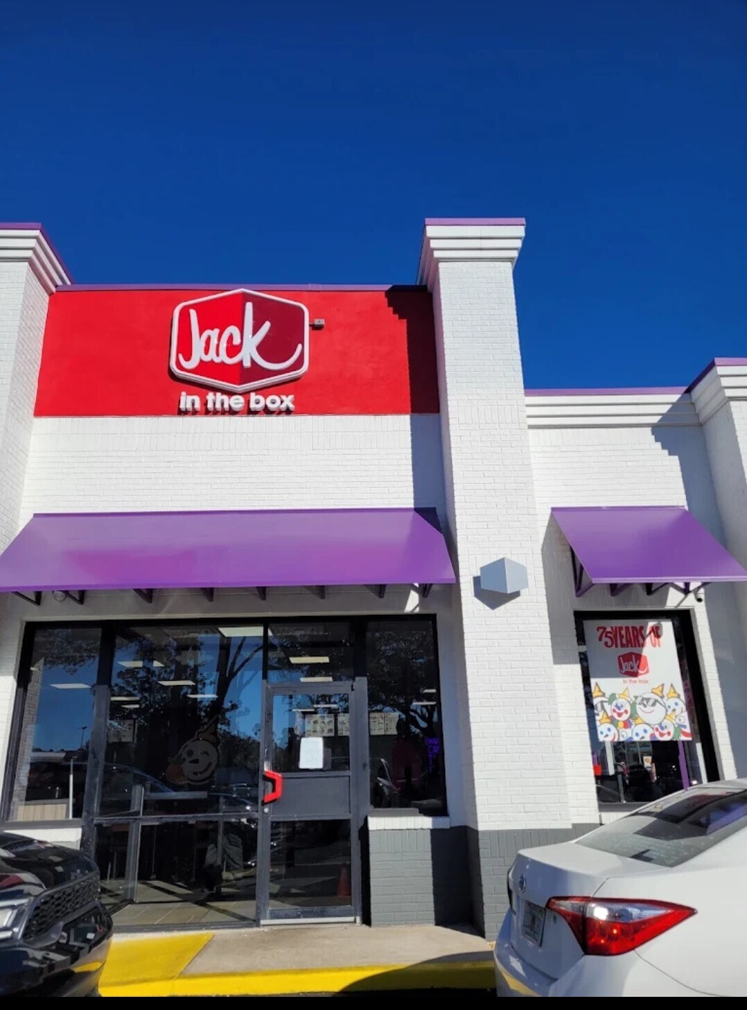 jack in the box - 650 E Warren Ave
