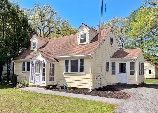 Primary Photo - 11 Maine Ave