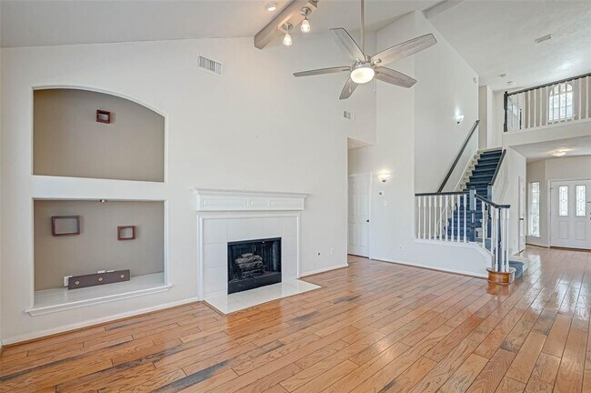 Building Photo - 4903 Knights Branch Dr