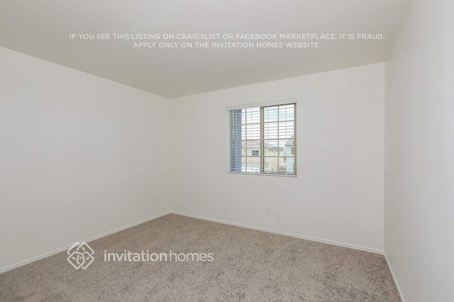 Building Photo - 25213 Mountain Violet Wy