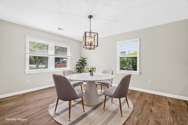 Building Photo - Move-In Ready Home in Hanahan