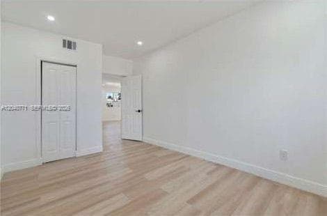 Building Photo - 5701 SW 41st St