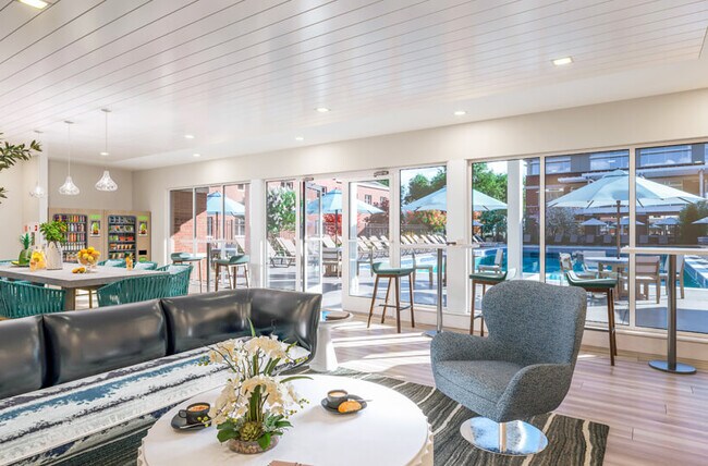 Building Photo - 46 Independence Dr